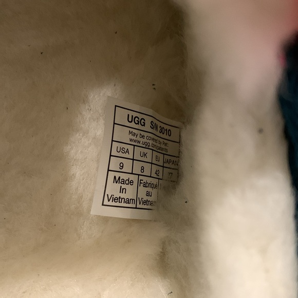 NWOB Ugg Kenton slippers cozy winter casual Sherpa fur classy size 9/42 European - Picture 7 of 10